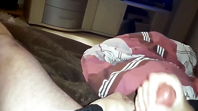 Suck my tits and jerk off - HQ video